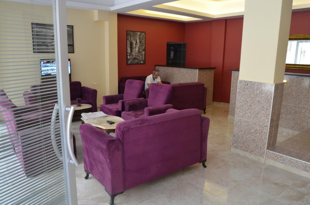 Hilton Garden Inn Istanbul Atatuerk Airport Экстерьер фото