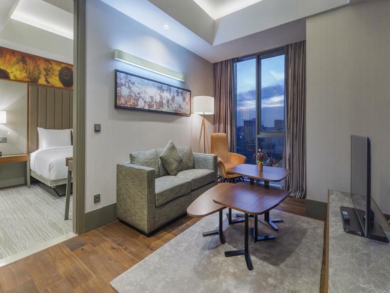 Hilton Garden Inn Istanbul Atatuerk Airport Экстерьер фото
