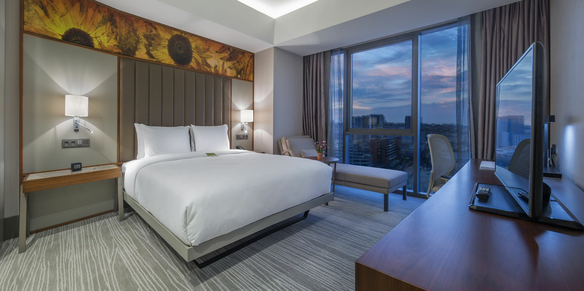 Hilton Garden Inn Istanbul Atatuerk Airport Экстерьер фото